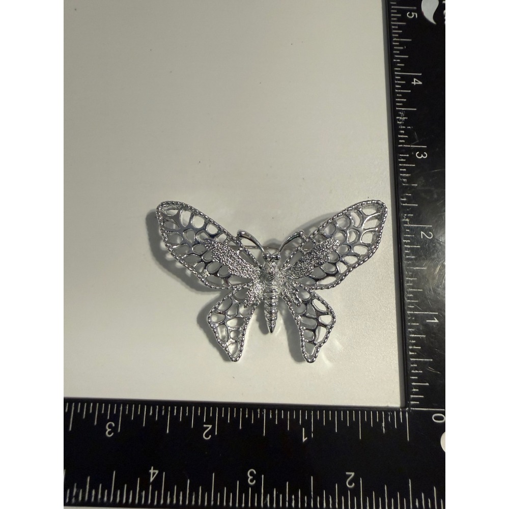 Sarah Coventry Vintage Silver Tone Butterfly Brooch Openwork‎ Filigree Pin
